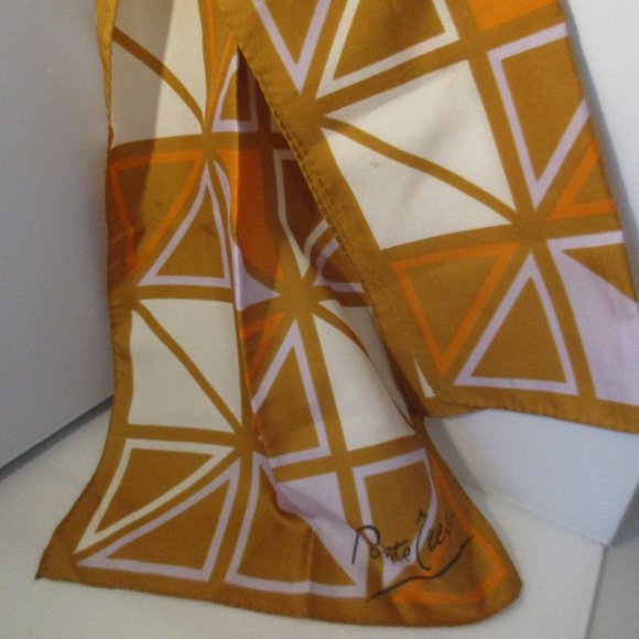 Pretty  Vintage Ponte Tresa Oblong Geometric Scarf - Picture 1 of 4